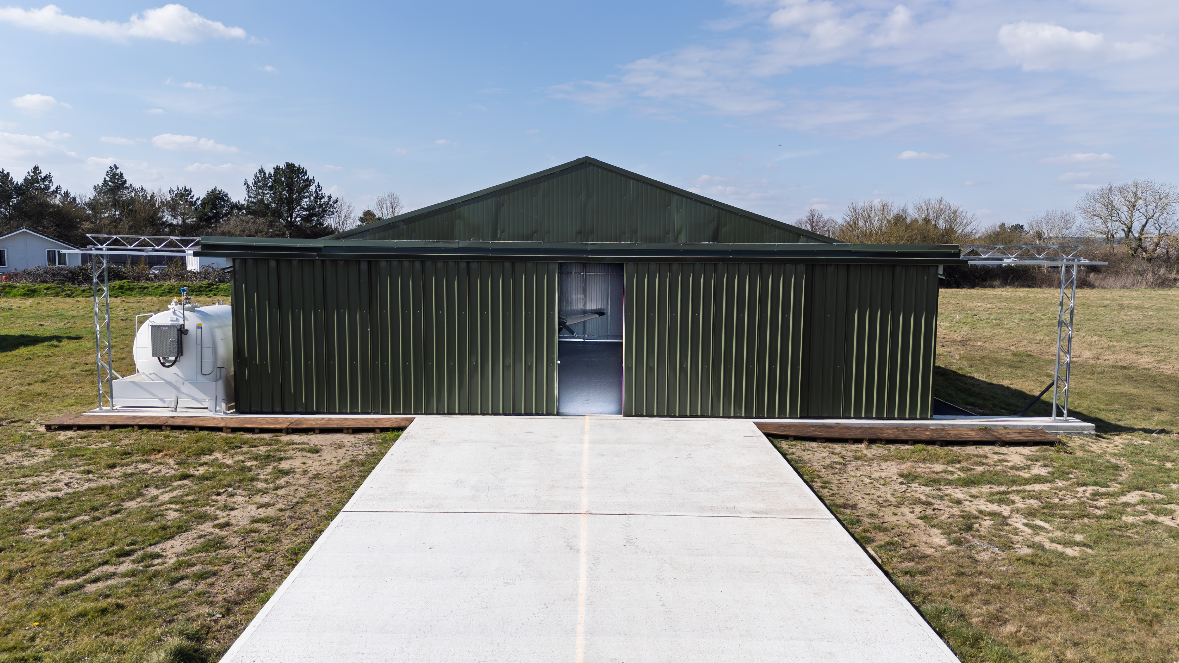 Private Aircraft Owner's Premium Storage Solution