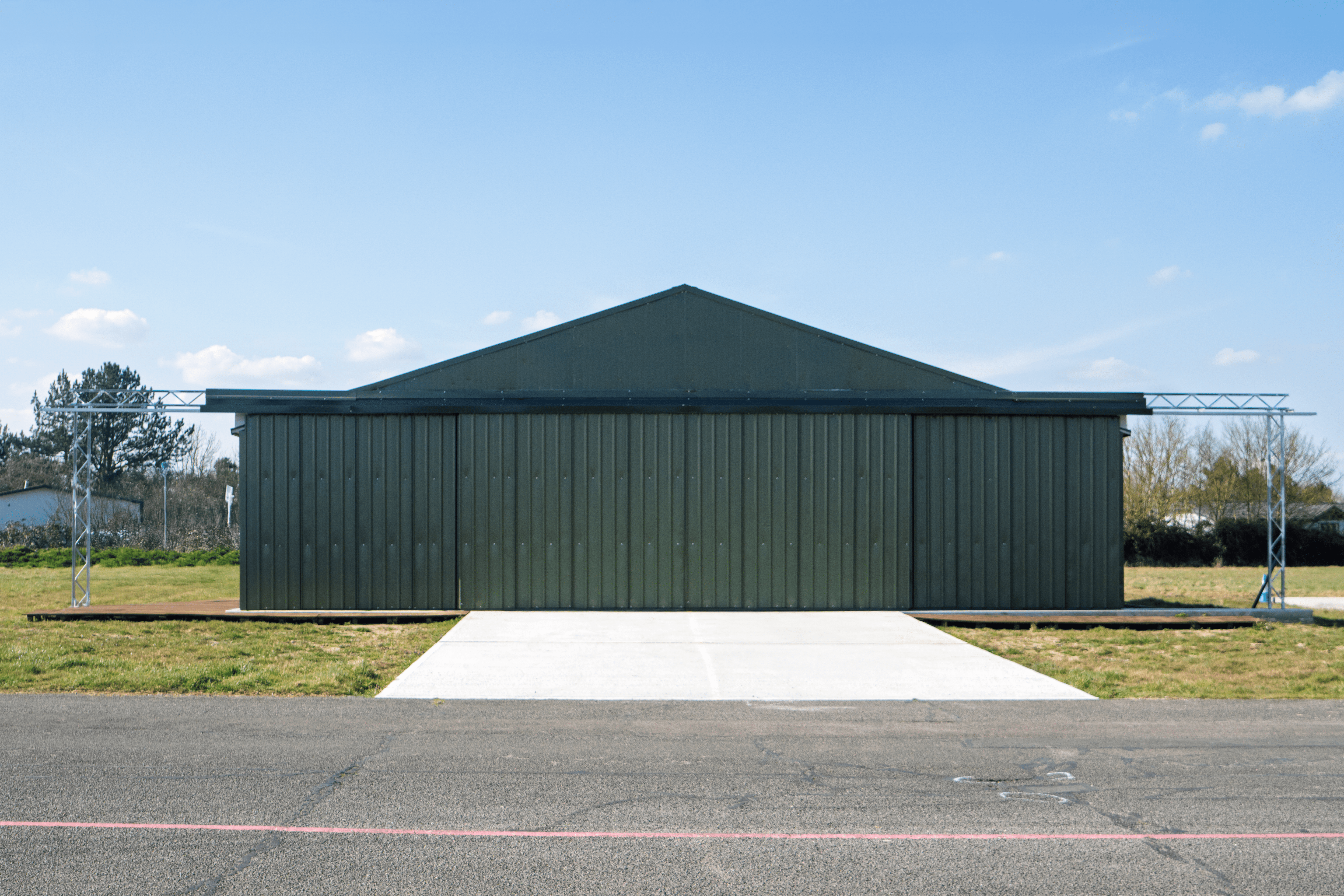 Stål flyhangar
