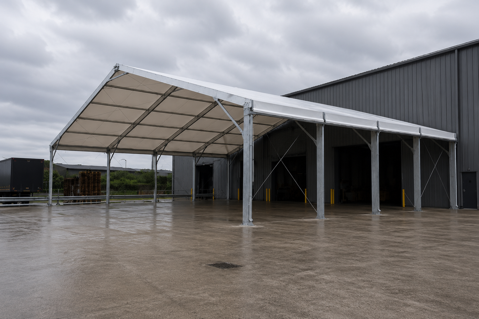 Lastkaj Baldakiner | Industrielle Lastkaj Shelters & Baldakin Systemer