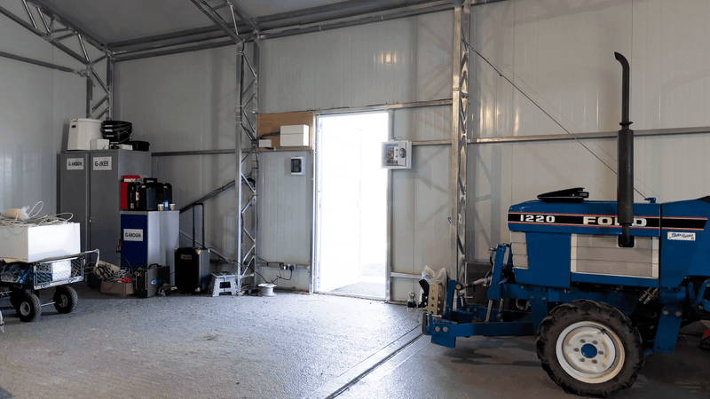 Stål flyhangar