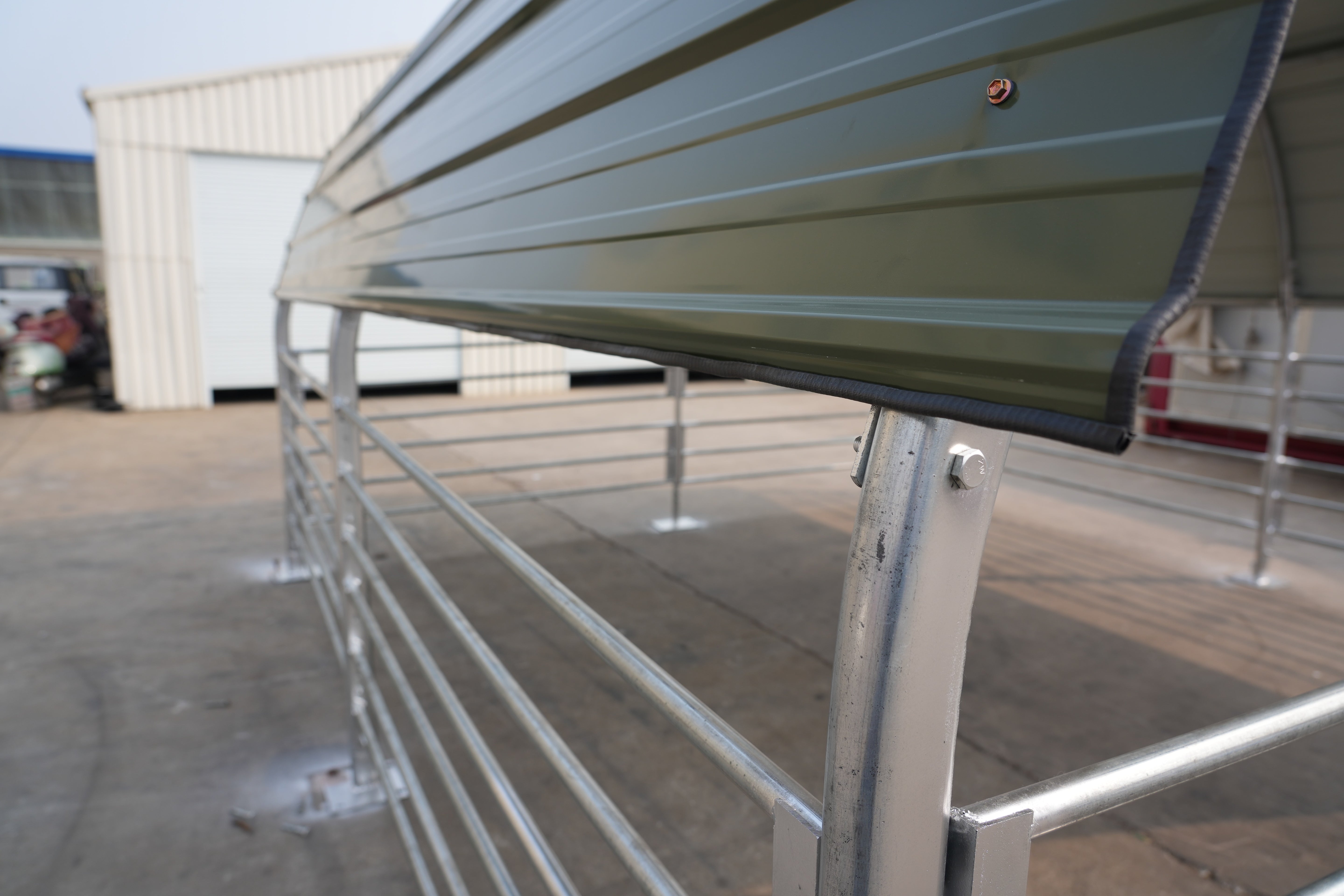 Stålenkapslede husdyrsheltere