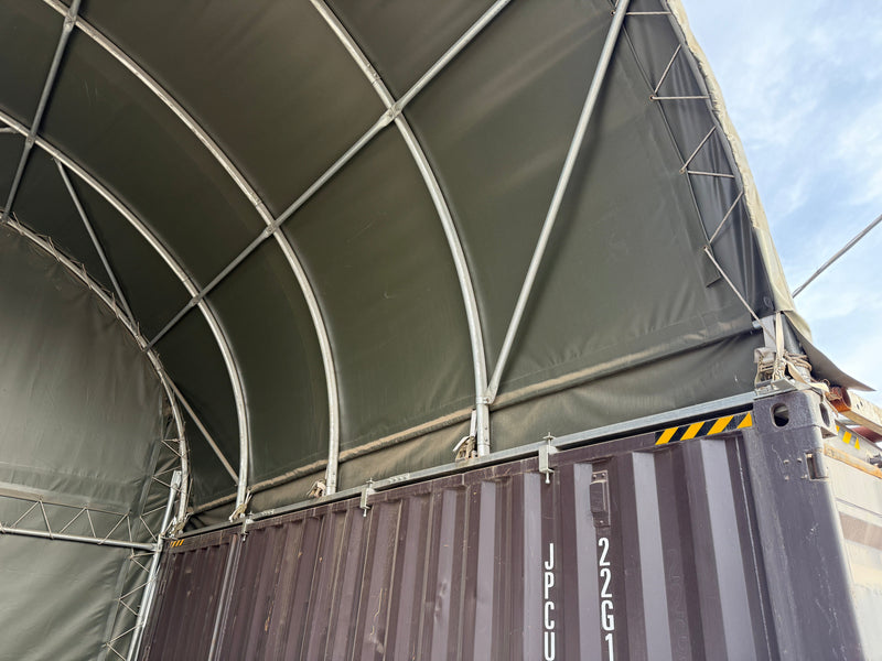 Lukket bagpanel til containeroverdækninger