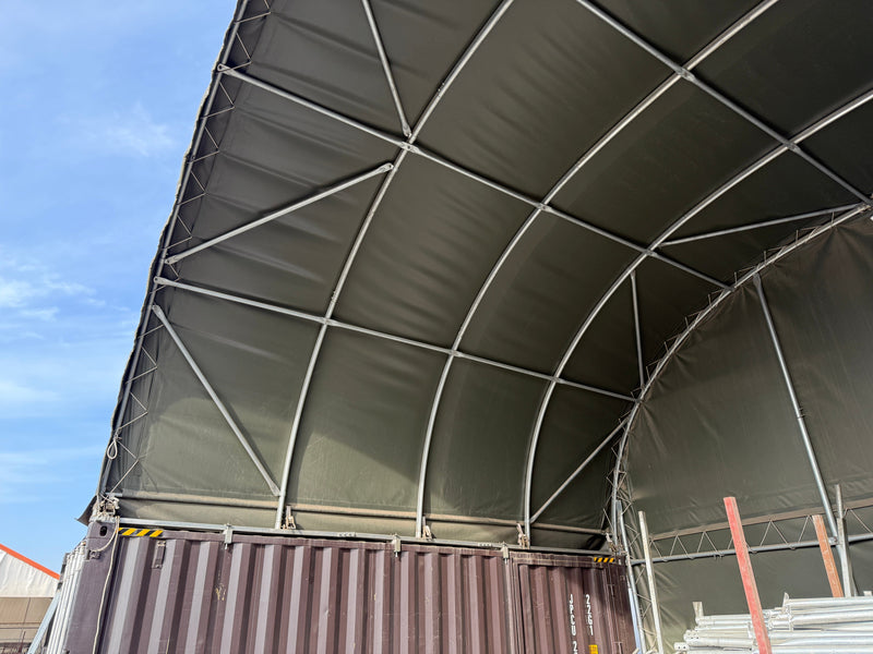 Lukket bagpanel til containeroverdækninger